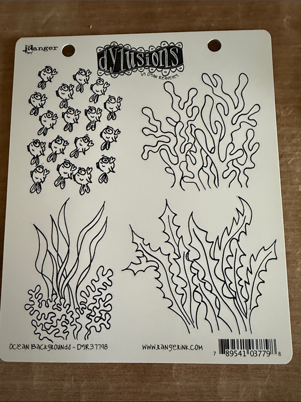 Ranger Dylusions/Dyan Reaveley Ocean Backgrounds Stamp Set